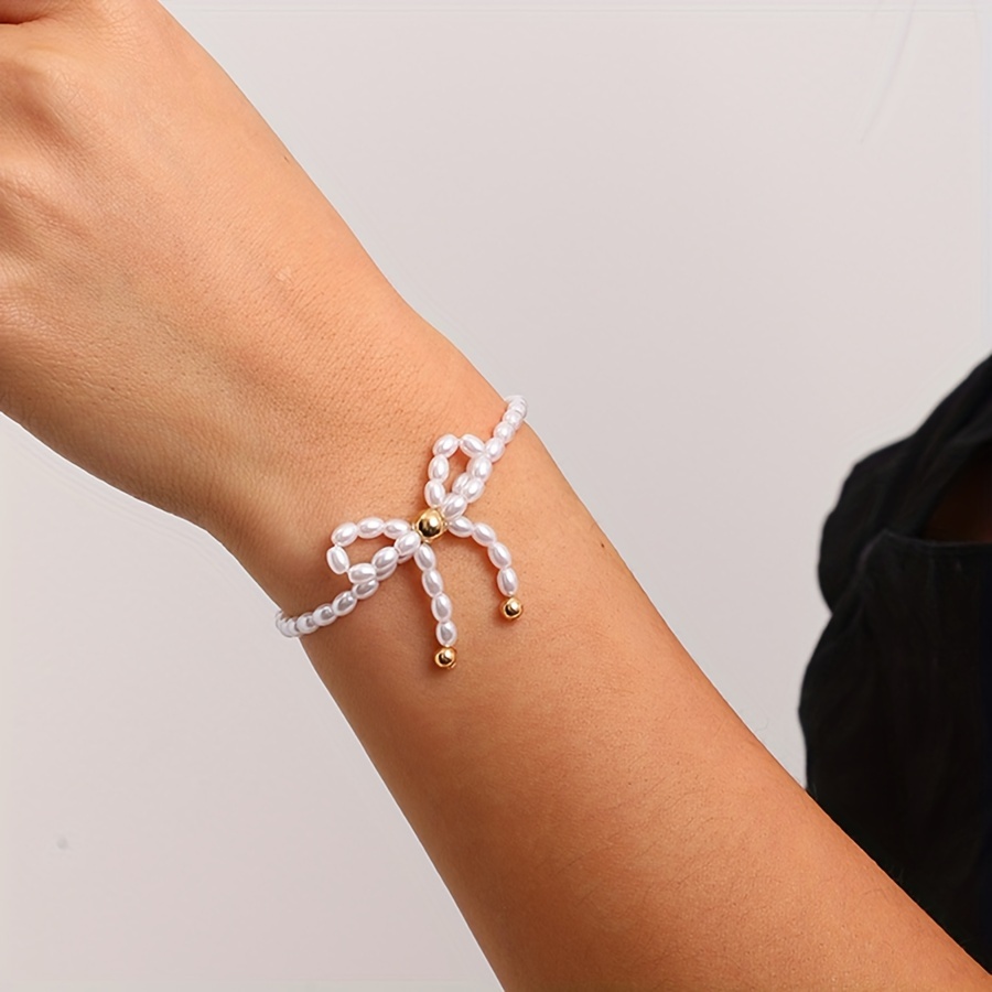 Women's Beaded Bracelet with Bow & Personalized Design